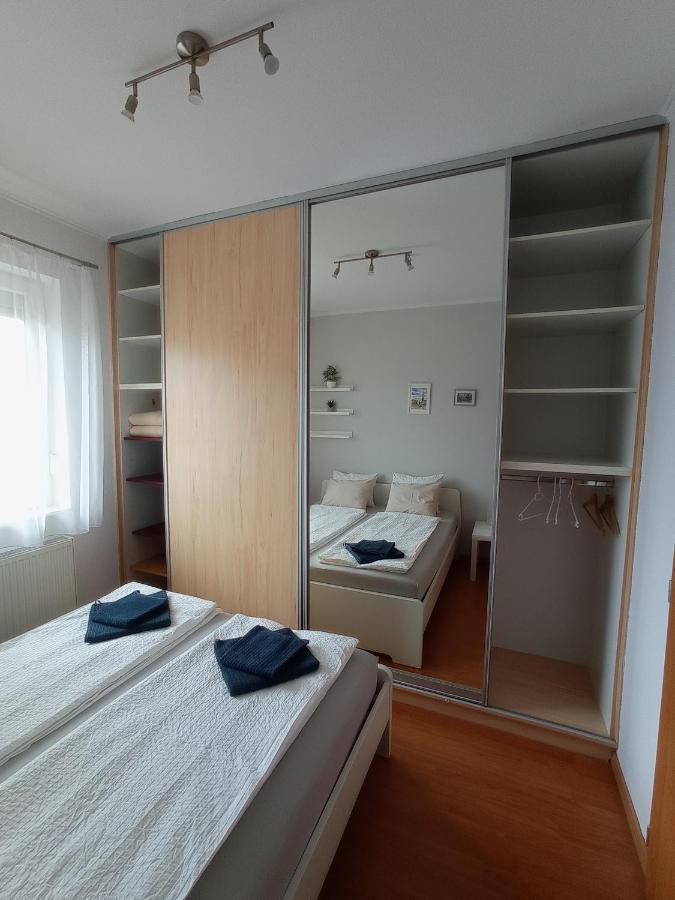 Budapest Airport Apartment エクステリア 写真
